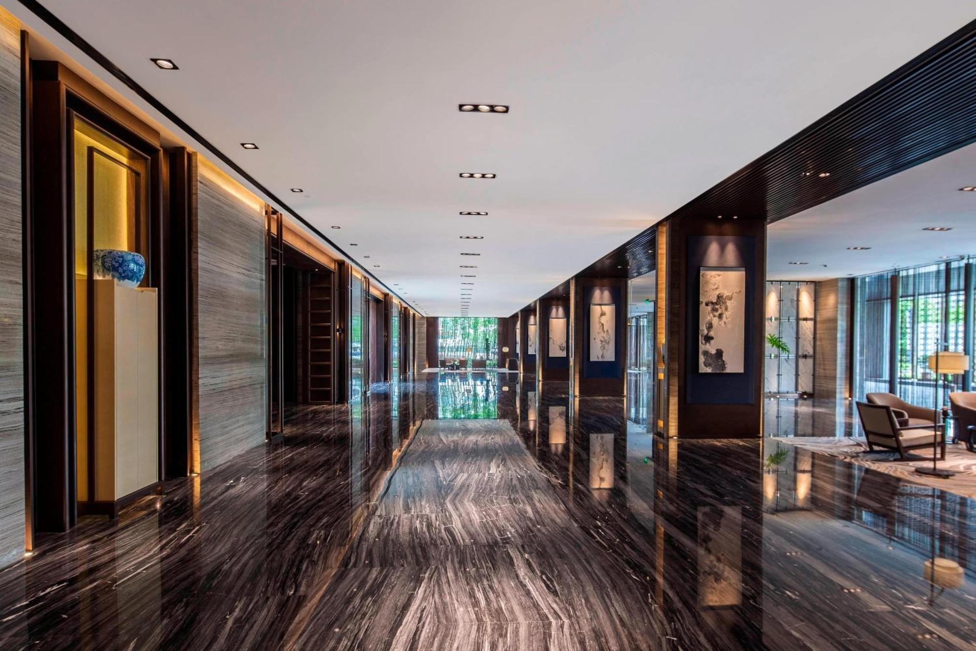 Hotel Courtyard By Marriott Shanghai International Tourism And Resorts Zone 5*