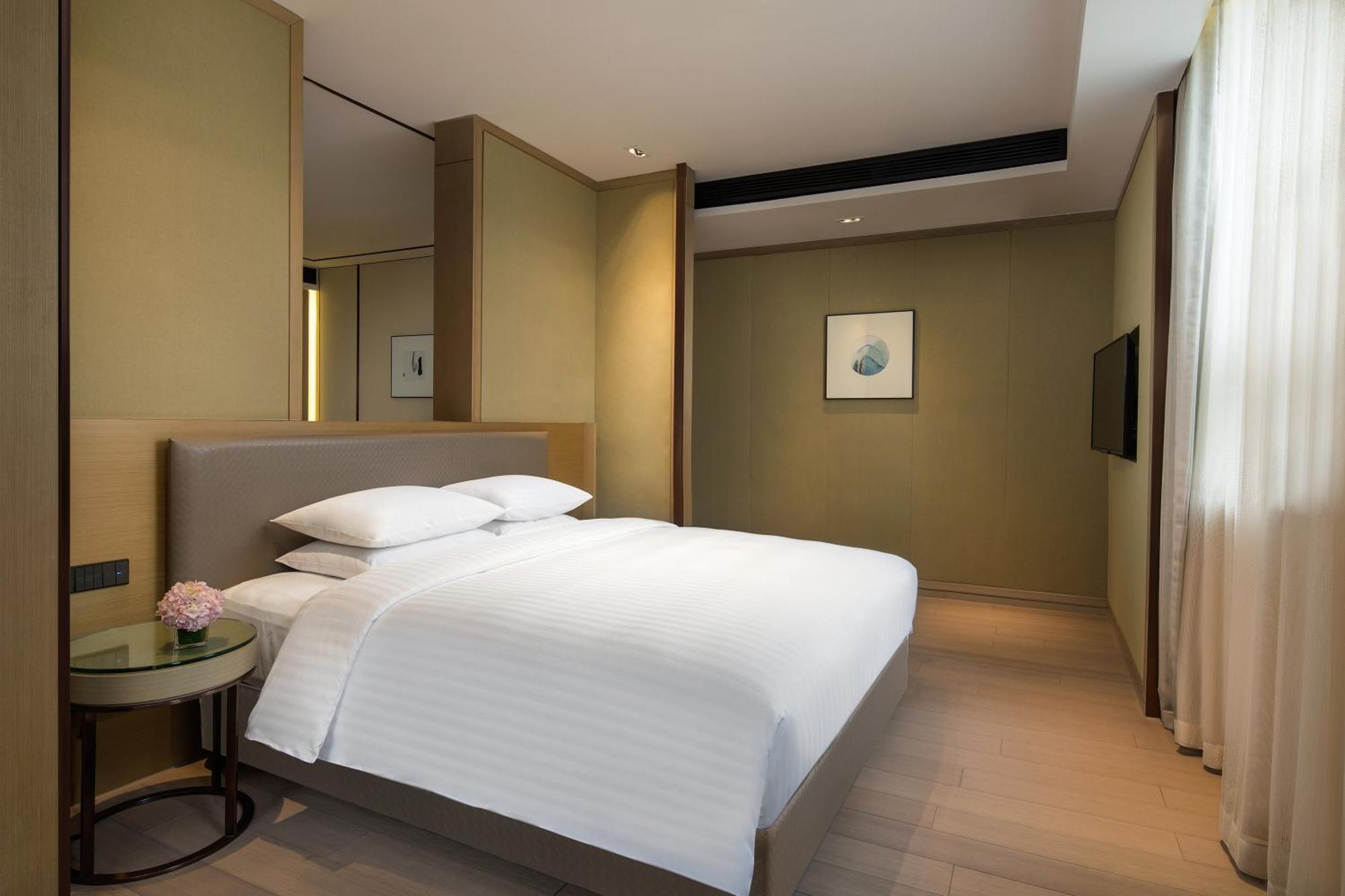 Hotel Courtyard By Marriott International Tourism And Zone
