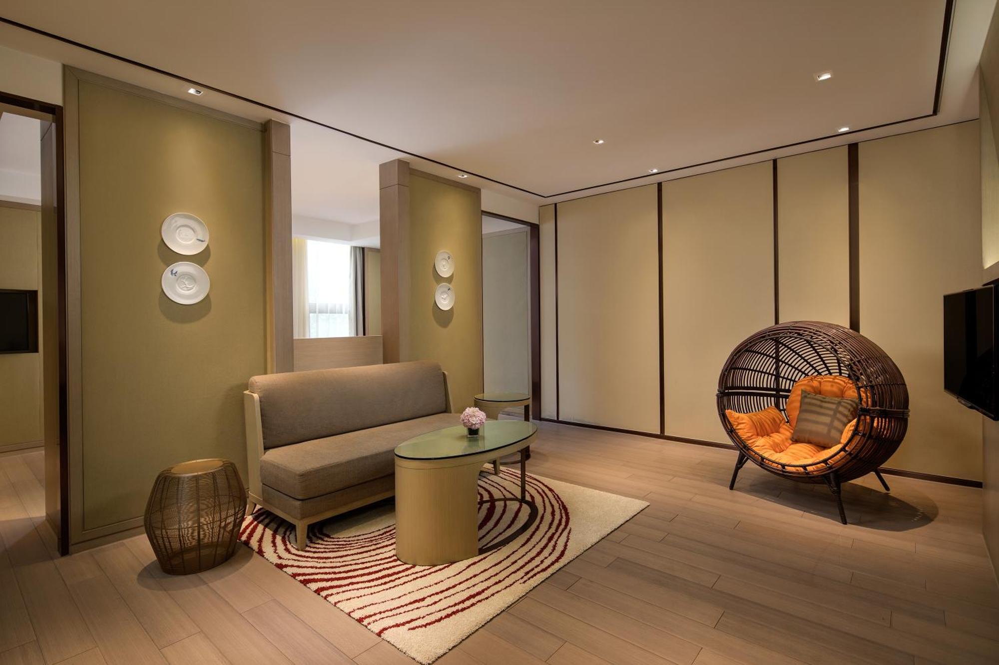 Courtyard By Marriott International Tourism And Zone Hotel 5*