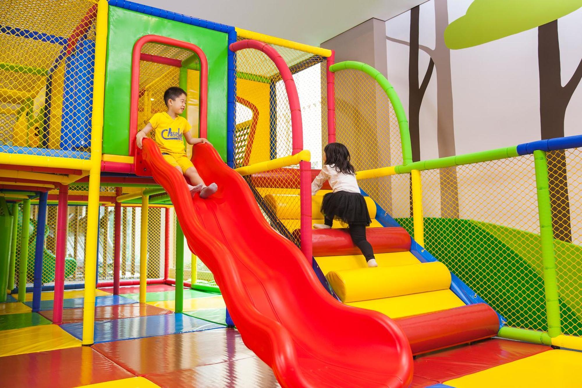 Courtyard By Marriott Shanghai International Tourism And Resorts Zone Hotel 5*