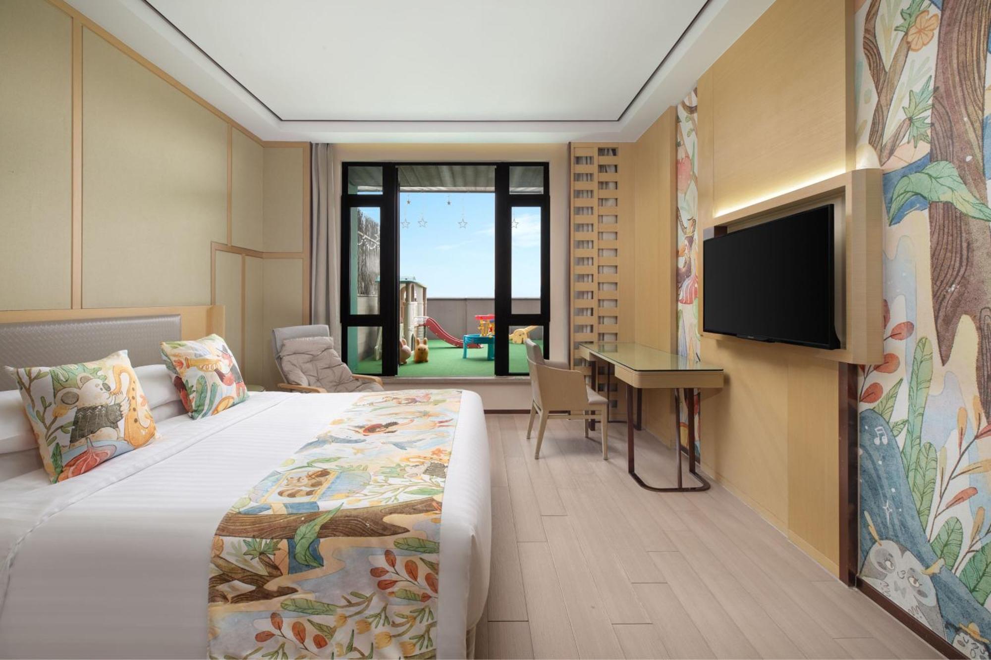 Courtyard By Marriott Shanghai International Tourism And Resorts Zone Hotel