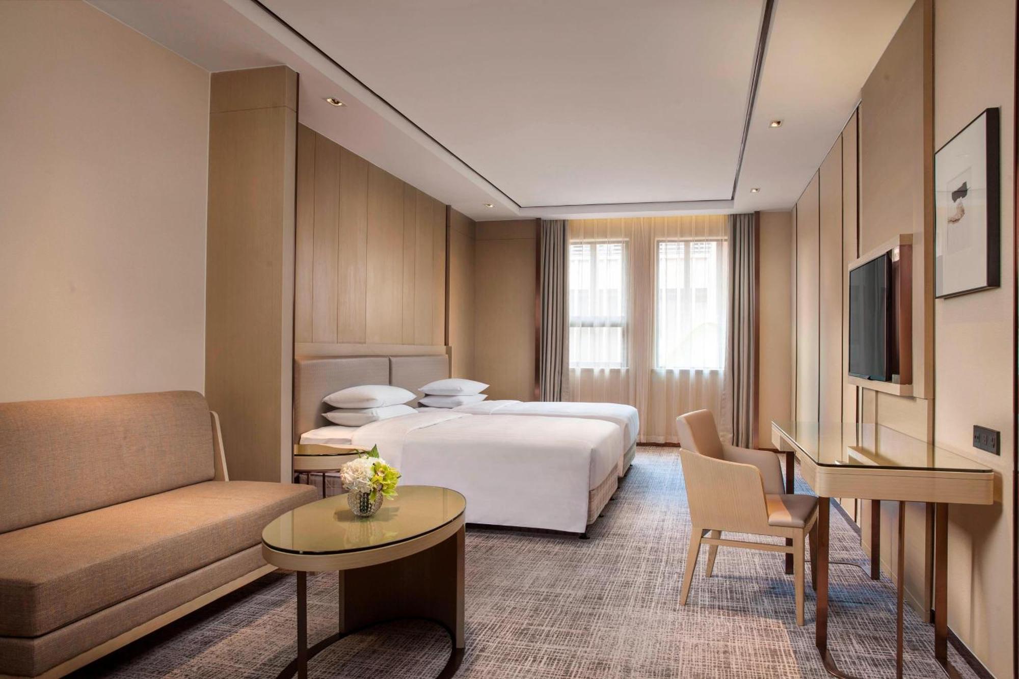 Hotel Courtyard By Marriott International Tourism And Zone 5*